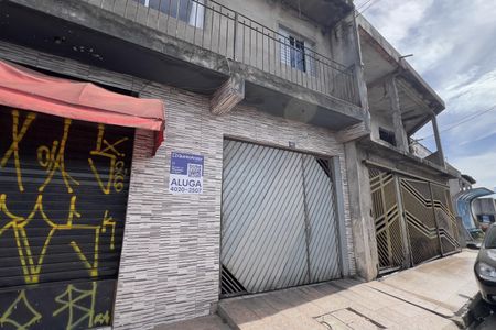 Casa para alugar com 110m², 2 quartos e sem vagaFachada