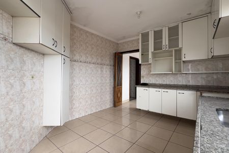 Casa para alugar com 110m², 2 quartos e sem vagaCozinha e Área de Serviço