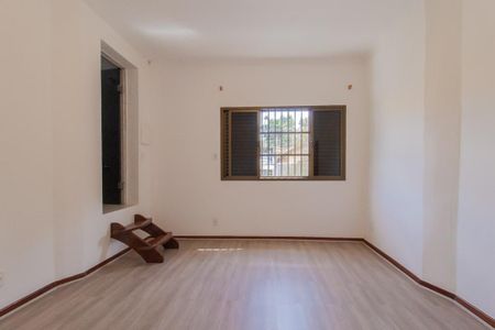 Casa para alugar com 250m², 3 quartos e 3 vagasQuarto Suíte