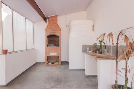Casa para alugar com 250m², 3 quartos e 3 vagasÁrea comum - Churrasqueira