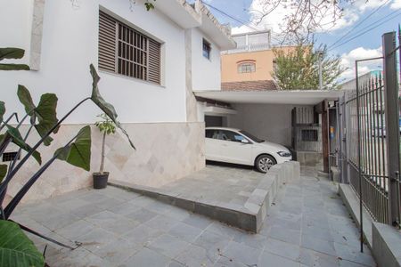 Casa para alugar com 250m², 3 quartos e 3 vagasQuintal/Garagem