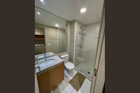 Studio à venda com 25m², 1 quarto e sem vaga Studio à venda com 25m², 1 quarto e sem vagaBanheiro