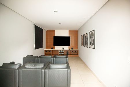 Apartamento à venda com 56m², 2 quartos e 1 vagaCinema