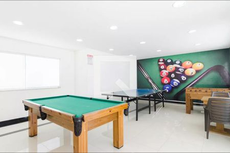 Apartamento à venda com 48m², 2 quartos e 1 vaga Apartamento à venda com 48m², 2 quartos e 1 vagaSala de jogos