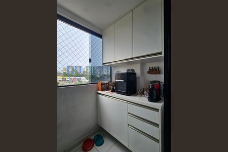 Varanda da Sala de apartamento para alugar com 2 quartos, 58m² em Boca do Rio, Salvador