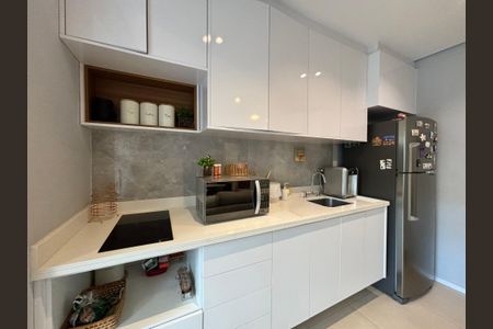 Cozinha  de apartamento para alugar com 1 quarto, 35m² em Vila Madalena, São Paulo