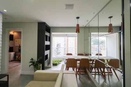 Apartamento para alugar com 54m², 2 quartos e 1 vaga Apartamento para alugar com 54m², 2 quartos e 1 vagaSala