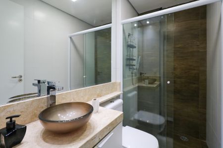 Apartamento para alugar com 54m², 2 quartos e 1 vaga Apartamento para alugar com 54m², 2 quartos e 1 vagaBanheiro da Suíte