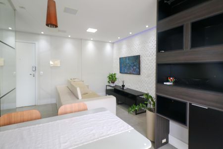 Apartamento para alugar com 54m², 2 quartos e 1 vaga Apartamento para alugar com 54m², 2 quartos e 1 vagaSala