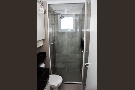 Apartamento para alugar com 49m², 2 quartos e 1 vagaDetalhe - Banheiro Social