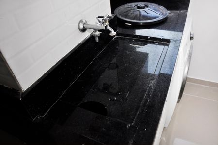 Apartamento para alugar com 49m², 2 quartos e 1 vagaDetalhe - Área de Serviço