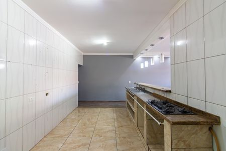 Casa à venda com 220m², 3 quartos e 2 vagas Casa à venda com 220m², 3 quartos e 2 vagasCozinha 2