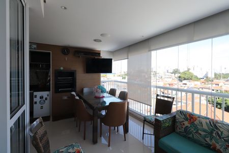 Apartamento à venda com 131m², 3 quartos e 2 vagasSacada