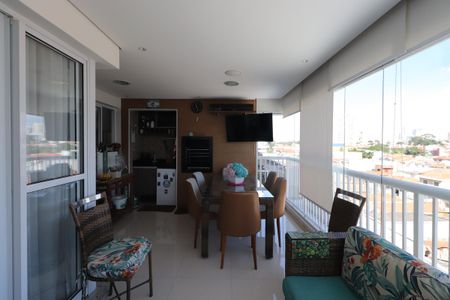 Apartamento à venda com 131m², 3 quartos e 2 vagasSacada