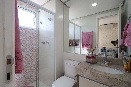 Apartamento à venda com 131m², 3 quartos e 2 vagasBanheiro da Suíte 2
