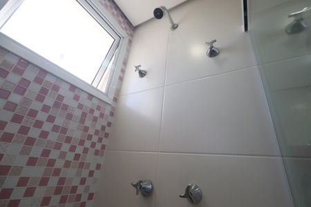 Apartamento à venda com 131m², 3 quartos e 2 vagasBanheiro da Suíte 2