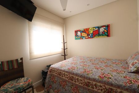 Apartamento à venda com 131m², 3 quartos e 2 vagasQuarto 3