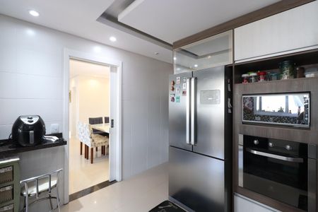 Apartamento à venda com 131m², 3 quartos e 2 vagasCozinha