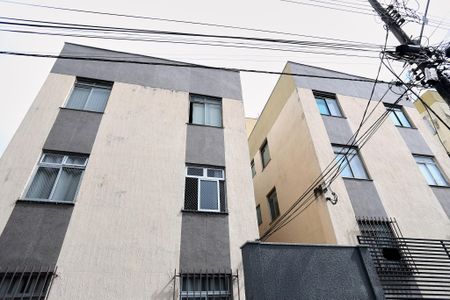 Apartamento à venda com 57m², 3 quartos e sem vagaFachada