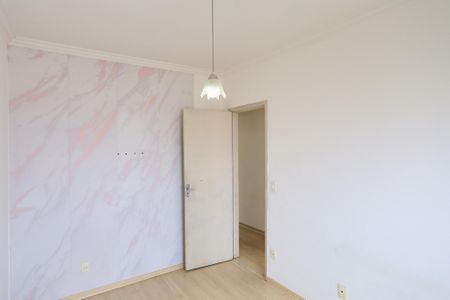 Quarto de apartamento à venda com 3 quartos, 57m² em Sagrada Família, Belo Horizonte
