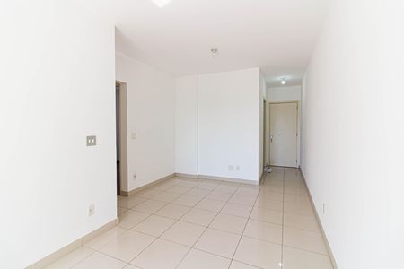 Sala de apartamento para alugar com 2 quartos, 60m² em Vila Romana, São Paulo