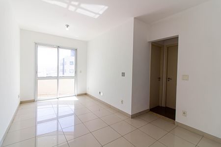 Sala de apartamento para alugar com 2 quartos, 60m² em Vila Romana, São Paulo