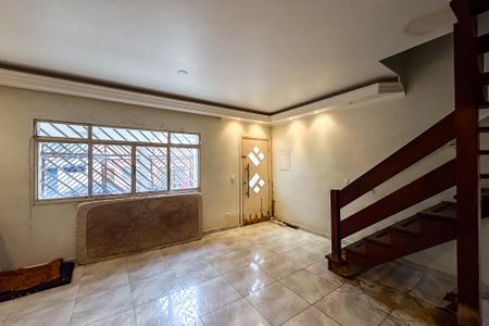 Sala de casa à venda com 3 quartos, 110m² em Vila Invernada, São Paulo
