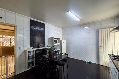 Cozinha de casa à venda com 3 quartos, 110m² em Vila Invernada, São Paulo