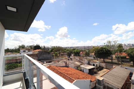 Apartamento para alugar com 57m², 2 quartos e 1 vagaSacada do Quarto 2