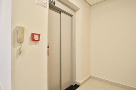 Apartamento para alugar com 57m², 2 quartos e 1 vagaElevador