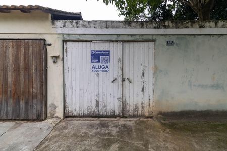 Casa para alugar com 180m², 3 quartos e 3 vagas Casa para alugar com 180m², 3 quartos e 3 vagasPlaca