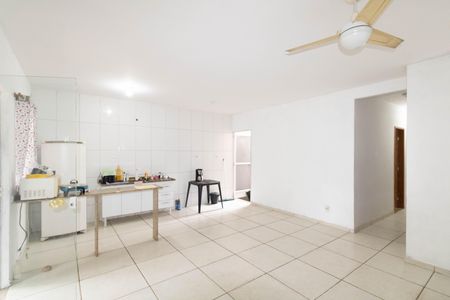 Sala/Cozinha de casa para alugar com 3 quartos, 180m² em Guaratiba, Rio de Janeiro