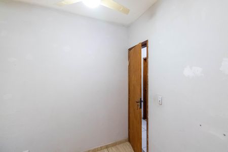 Casa para alugar com 180m², 3 quartos e 3 vagas Casa para alugar com 180m², 3 quartos e 3 vagasQuarto 2