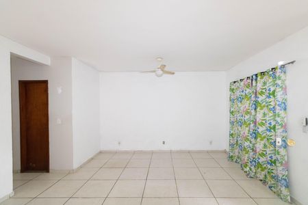 Sala/Cozinha de casa para alugar com 3 quartos, 180m² em Guaratiba, Rio de Janeiro