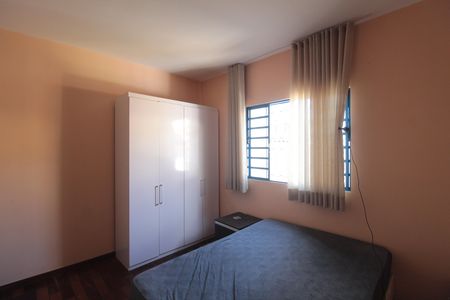 Casa à venda com 170m², 3 quartos e 2 vagasSuíte
