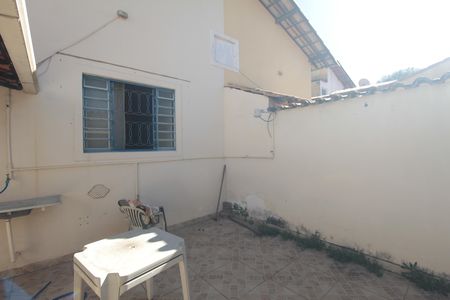 Casa à venda com 170m², 3 quartos e 2 vagasÁrea Externa