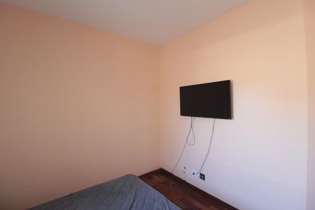 Casa à venda com 170m², 3 quartos e 2 vagasSuíte
