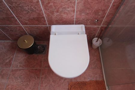 Casa à venda com 170m², 3 quartos e 2 vagasBanheiro da Suíte