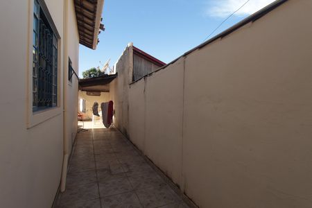 Casa à venda com 170m², 3 quartos e 2 vagasÁrea Externa