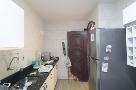 Casa à venda com 170m², 3 quartos e 2 vagasCozinha