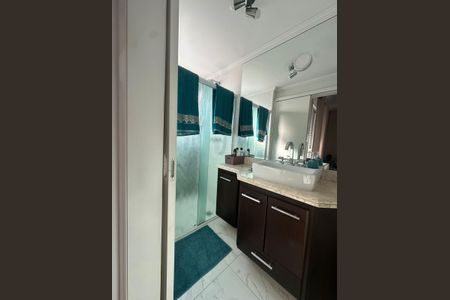 Apartamento à venda com 143m², 4 quartos e 2 vagas Apartamento à venda com 143m², 4 quartos e 2 vagasBanheiro