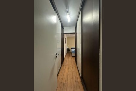 Corredor de apartamento à venda com 4 quartos, 143m² em Vila Augusta, Guarulhos
