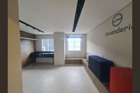 Apartamento à venda com 34m², 2 quartos e sem vagaÁrea comum