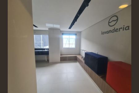 Apartamento à venda com 34m², 2 quartos e sem vagaÁrea comum