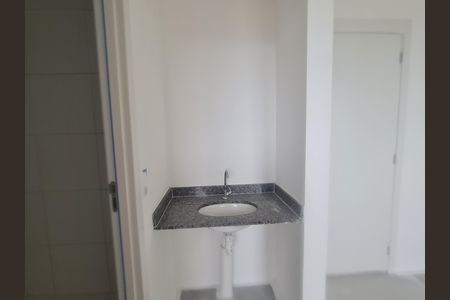 Apartamento à venda com 34m², 2 quartos e sem vagaBanheiro 