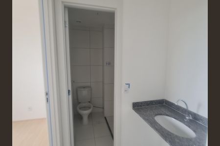 Apartamento à venda com 34m², 2 quartos e sem vagaBanheiro 