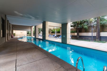 Apartamento para alugar com 38m², 1 quarto e sem vaga Apartamento para alugar com 38m², 1 quarto e sem vagaÁrea comum - Piscina