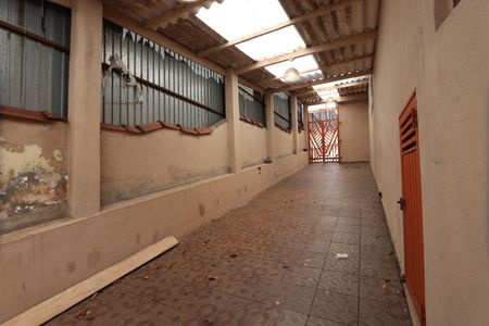 Casa à venda com 300m², 2 quartos e 8 vagasGaragem