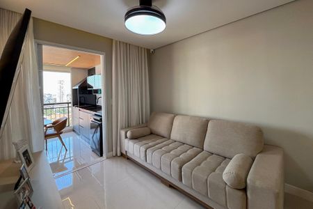 Apartamento à venda com 85m², 3 quartos e 1 vaga Apartamento à venda com 85m², 3 quartos e 1 vagaSala