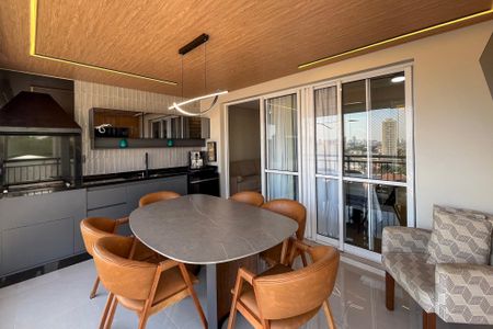 Apartamento à venda com 85m², 3 quartos e 1 vaga Apartamento à venda com 85m², 3 quartos e 1 vagaVaranda gourmet